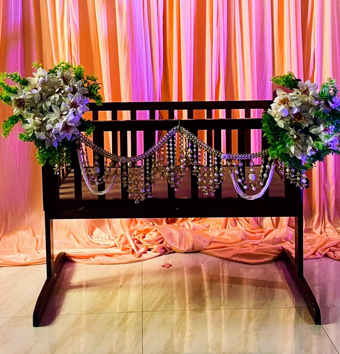 Compact Cradle on rent in Chennai