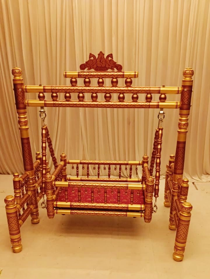 Golden Baby Cradle on rent in Hyderabad — photo 4